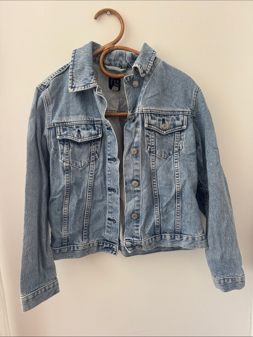 GAP Light Denim Jean Jacket in Faded Blue